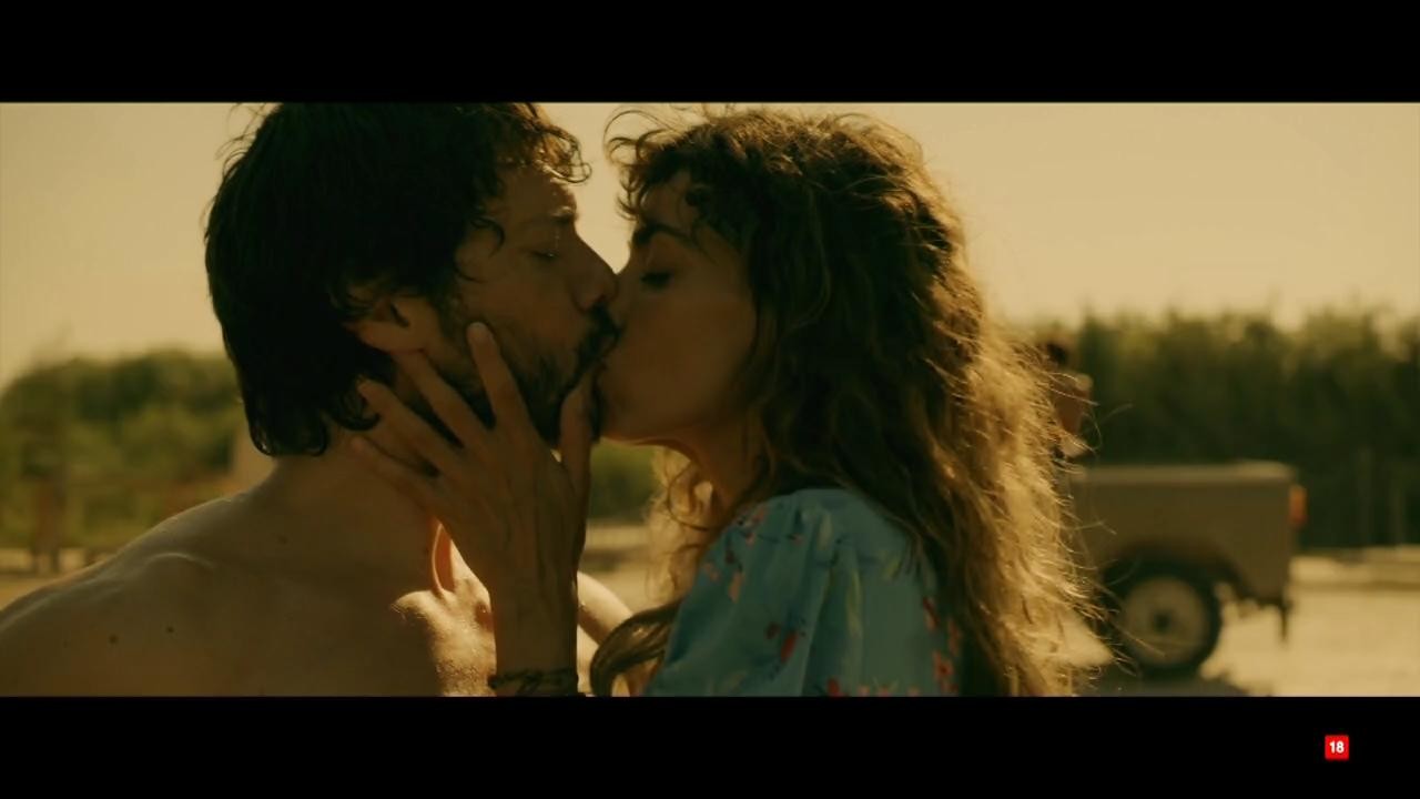 MV5BMTJhOTllN2UtYjNiMS00OWQzLWIwNjEtZmIwMTY2OTE1Zj