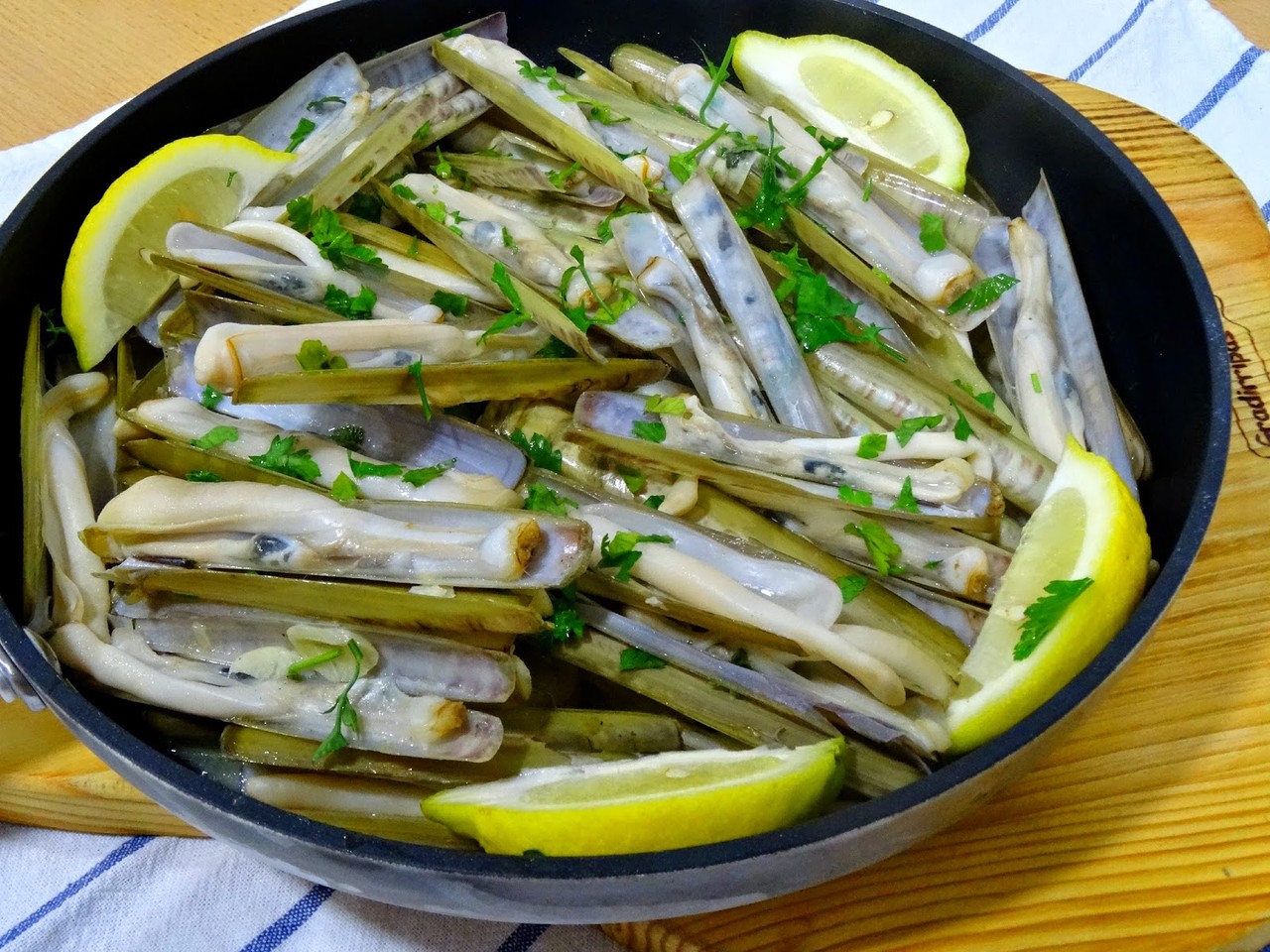 Lingueirão à Bulhão Pato2.jpg Lingueirão à Bulhão Pato2.jpg