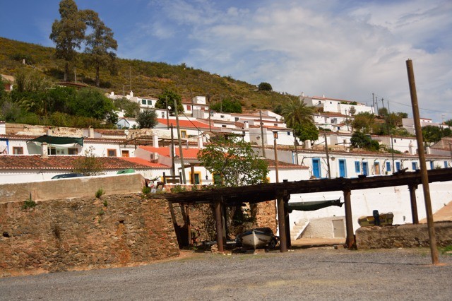 DSC_1376 Pomarão.jpg DSC_1376 Pomarão.jpg