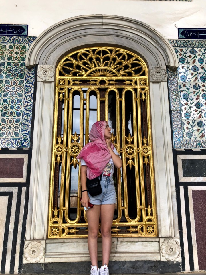 Eu no Palácio de Topkapi.jpg