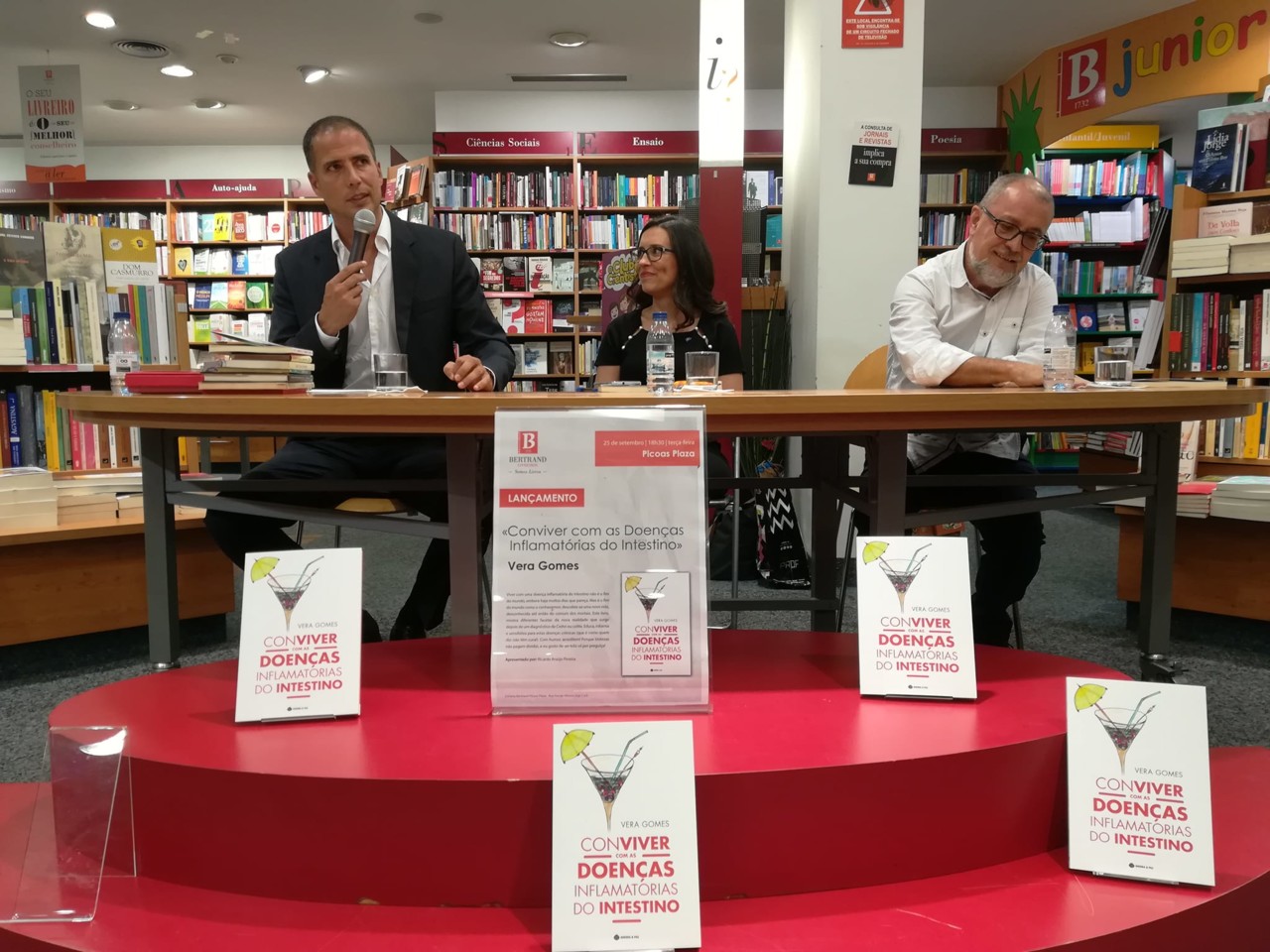 42482920_2166918456651539_7261512155218837504_o.jp