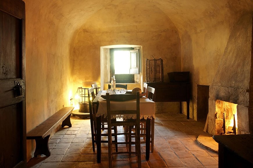 17963__870x_sextantio-albergo-diffuso-20.jpg 17963__870x_sextantio-albergo-diffuso-20.jpg