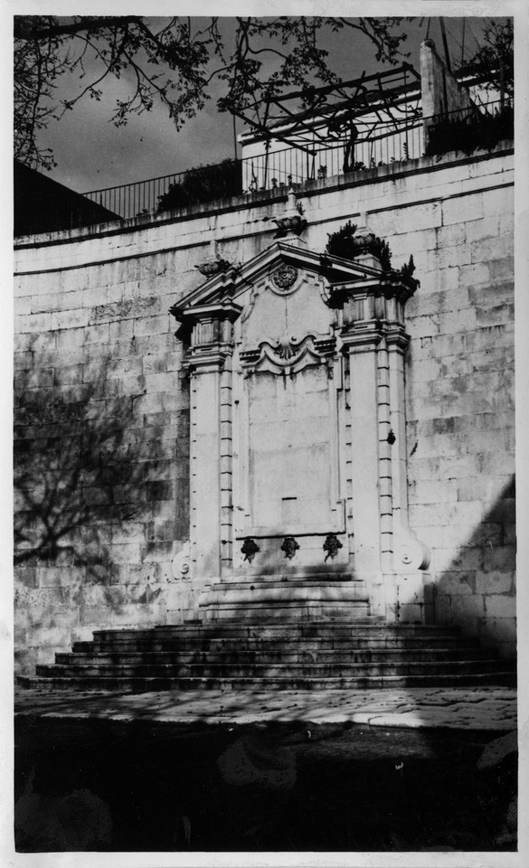 Chafariz da Rua do Século.jpg Chafariz da Rua do Século.jpg