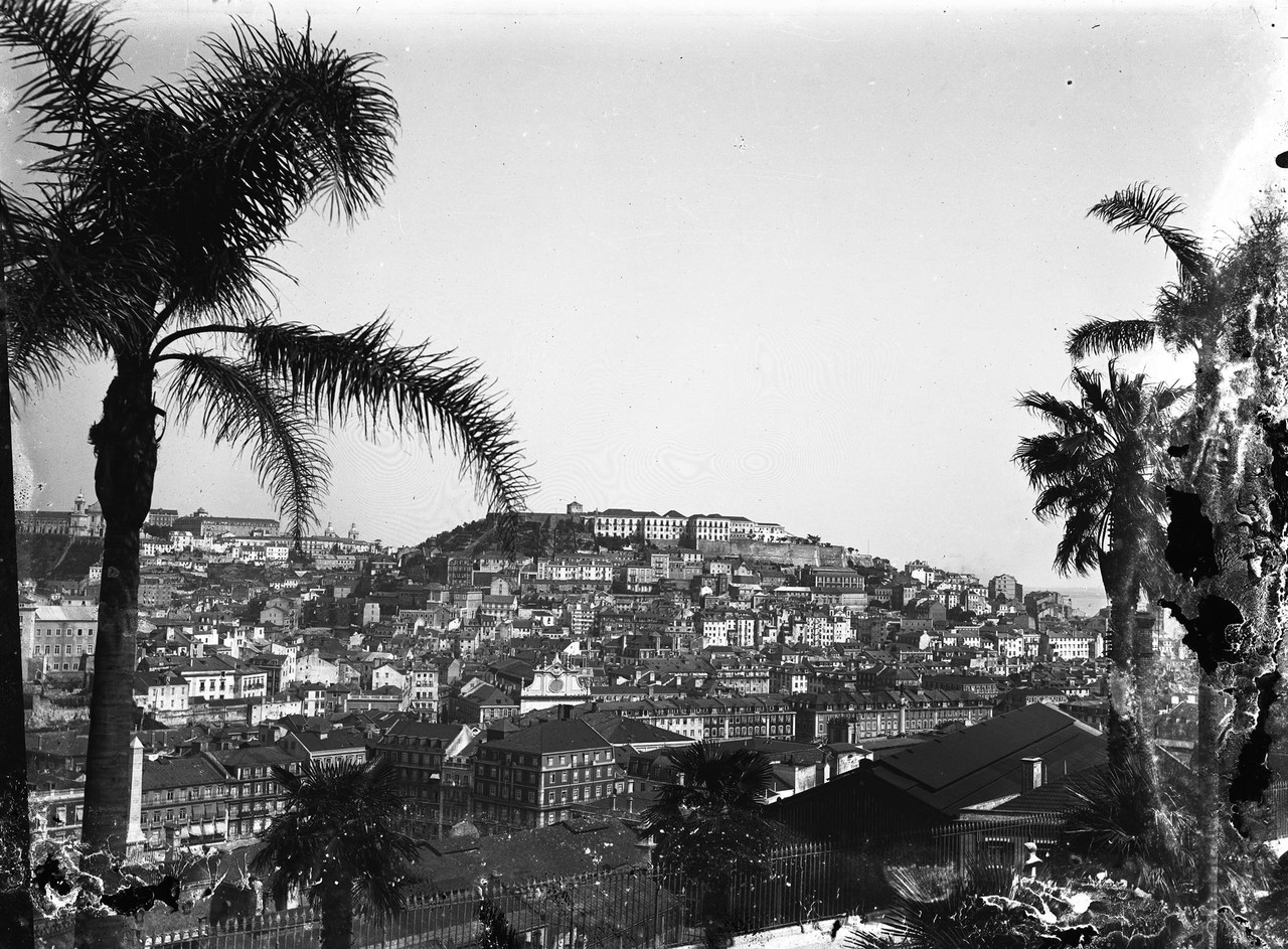 Panorâmica tirada do jardim de São Pedro de Alc Panorâmica tirada do jardim de São Pedro de Alc
