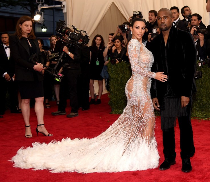 Kanye-West-2015-Met-Gala-Mens-Style-Picture.jpg Kanye-West-2015-Met-Gala-Mens-Style-Picture.jpg