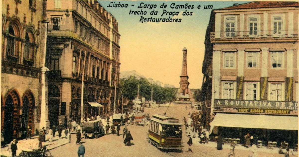 postal do Largo de Camões e do Café Suisso1.jpg