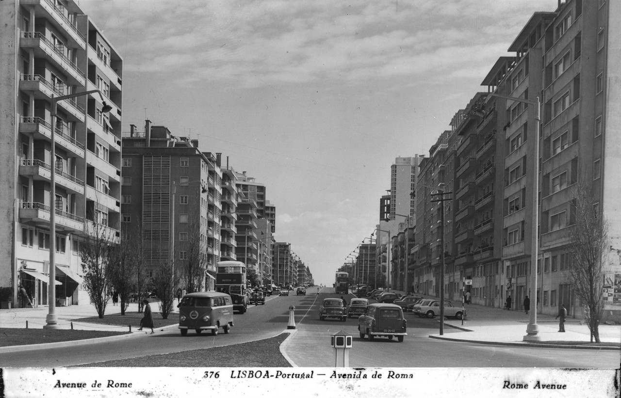 Av. de Roma, Lisboa (A. Passaporte, c. 1953)
