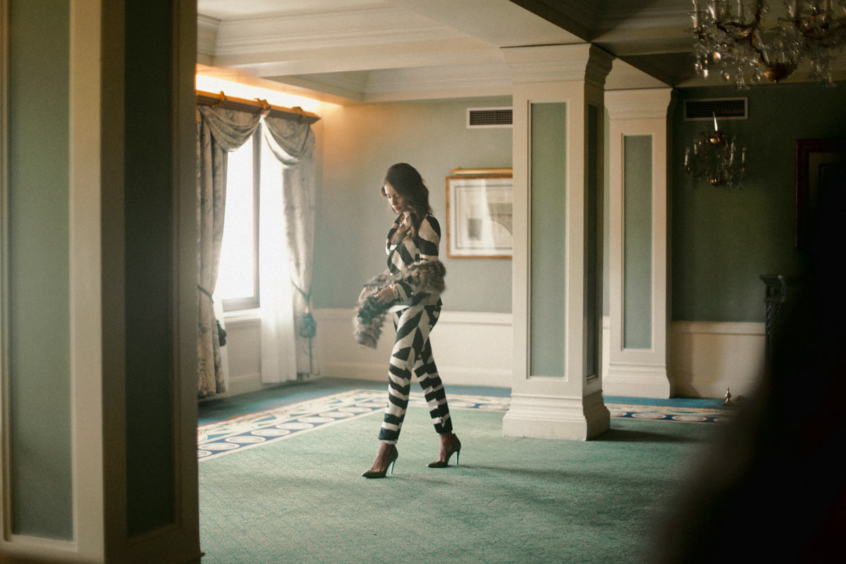 hiba abouk vogue espana.jpg