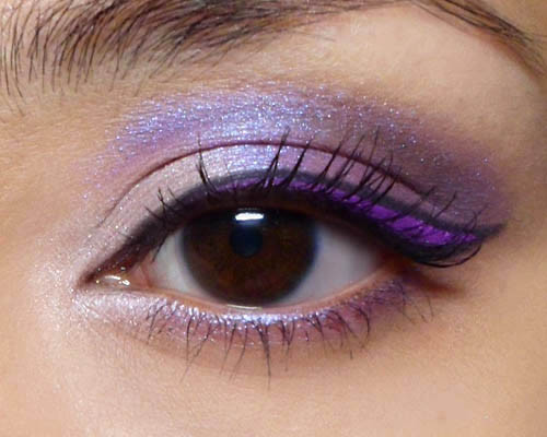 eyeliner colorido como aplicar.jpg eyeliner colorido como aplicar.jpg