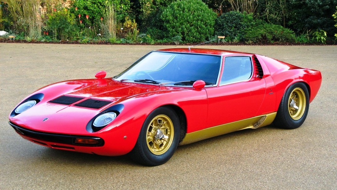 Foto Cronica 89DI JAN19 - Um amigo dos carros.jpg