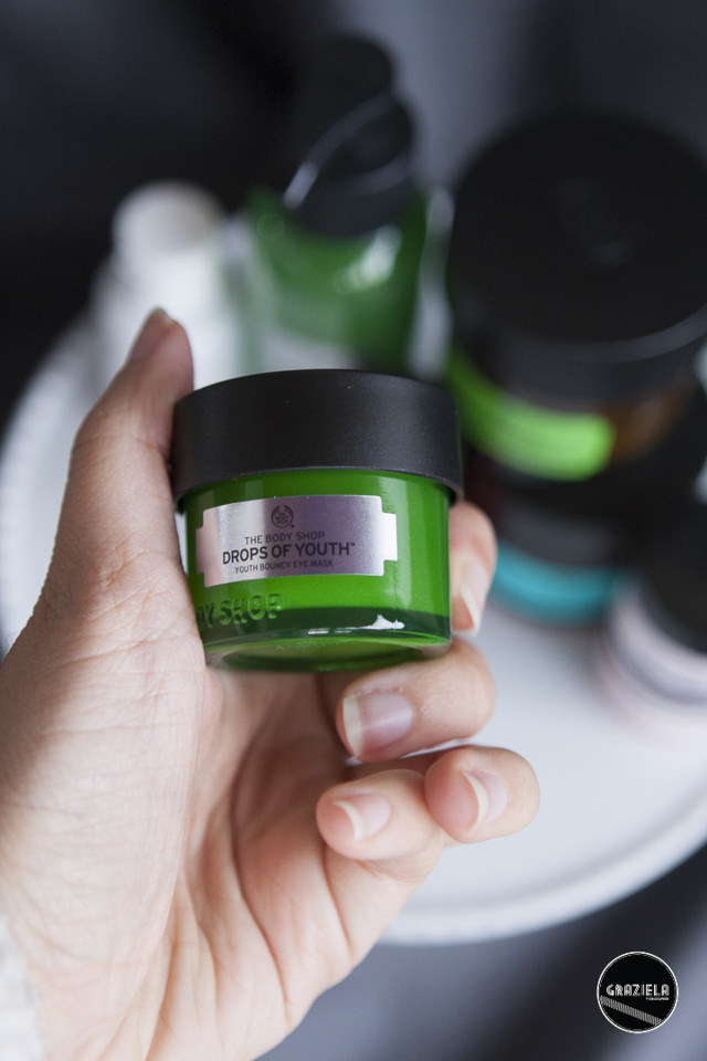 The_Body_Shop_Drops_Of_Youth-1868.jpg The_Body_Shop_Drops_Of_Youth-1868.jpg