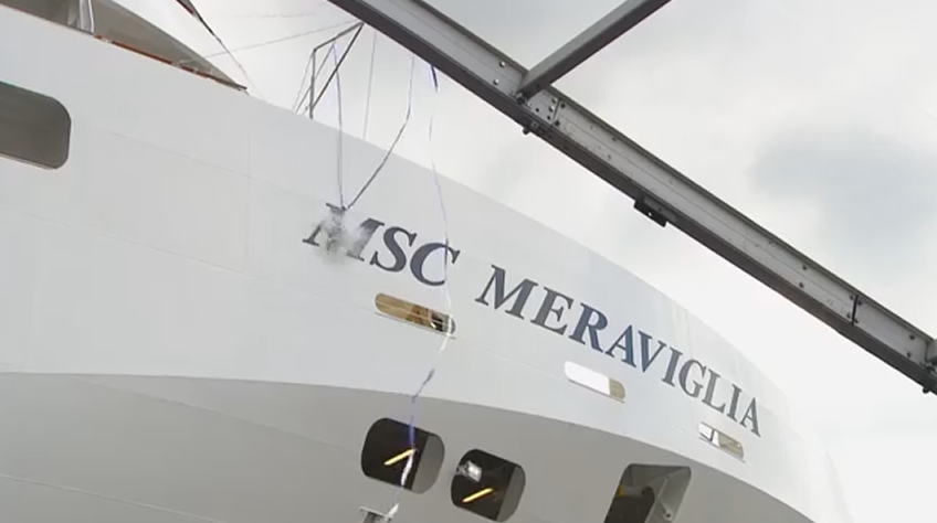 MSC Meraviglia - cerimonia mudança bandeira.png