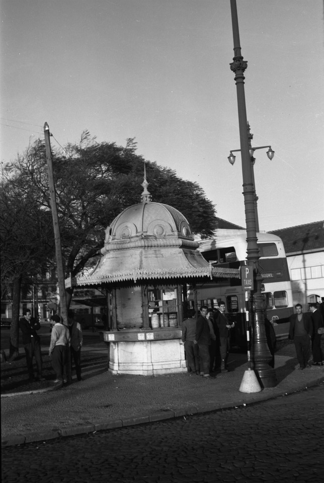 Jardim Roque Gameiro, quiosque  do canto sudeste, 