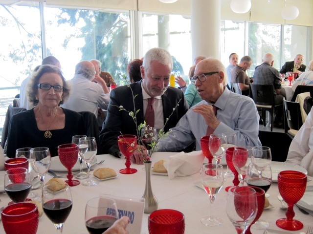 IMG_2374.jpg IMG_2374.jpg