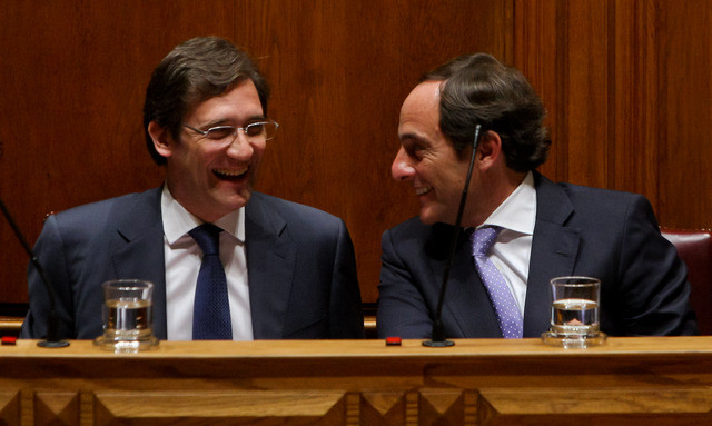 Pedro e Paulo Pedro e Paulo