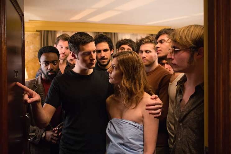 Quarto 212 2.jpg Quarto 212 2.jpg