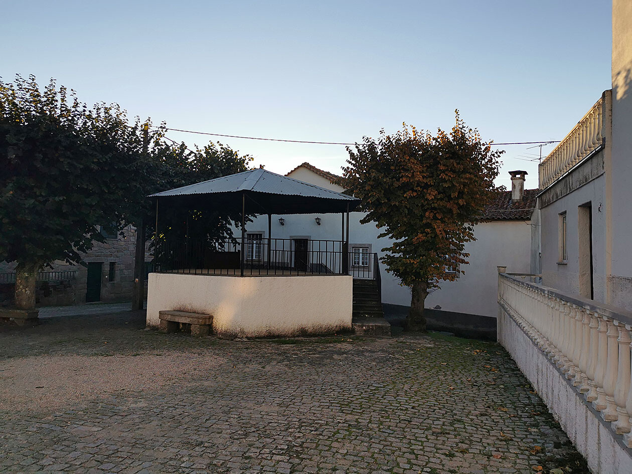 Mesquitela (Celorico da Beira)' 21 0015.jpg