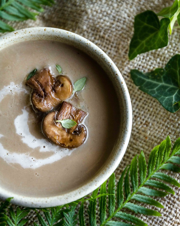 Creme de cogumelos e castanhas