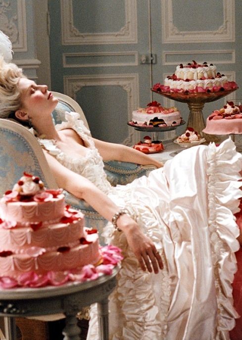 xmascakes.jpg xmascakes.jpg