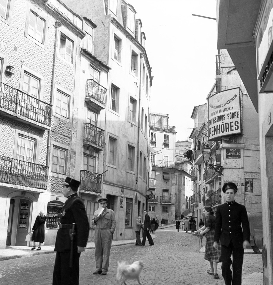 Empréstimos sobre penhores, Rua da Mouraria, sd, Empréstimos sobre penhores, Rua da Mouraria, sd,