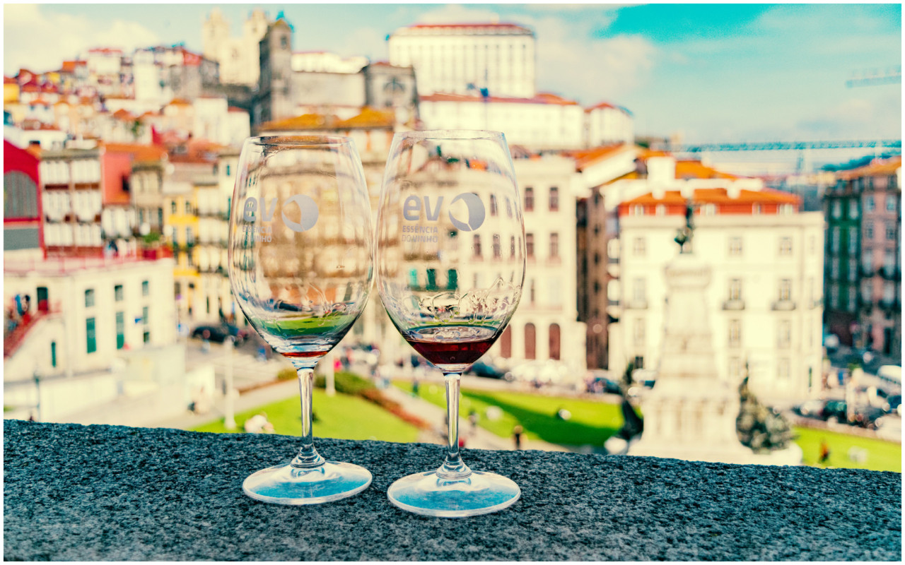 ESSÊNCIA DO VINHO – PORTO