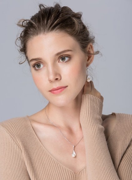 Drop earrings for every occasion Drop earrings for every occasion