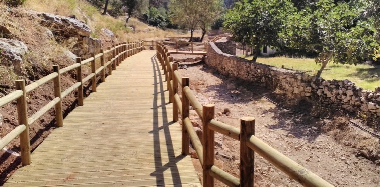 trilho.jpg trilho.jpg