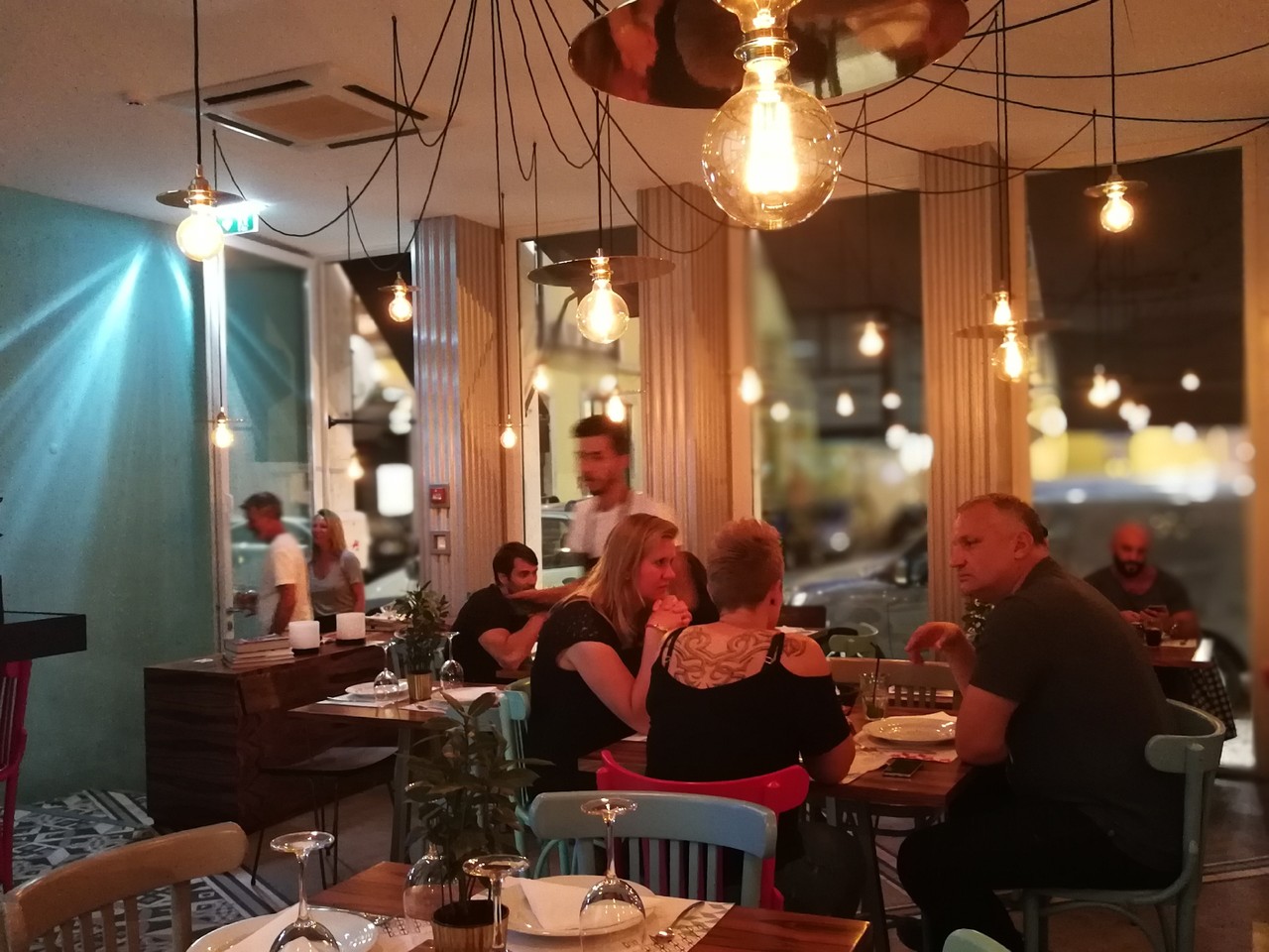 restaurante Muito Bey Like a Man.jpg restaurante Muito Bey Like a Man.jpg