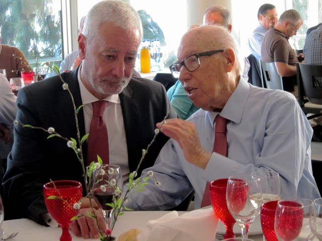 IMG_2375.jpg IMG_2375.jpg