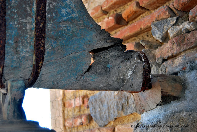 sino torre sineira Ig.Sta. Maria_2.jpg