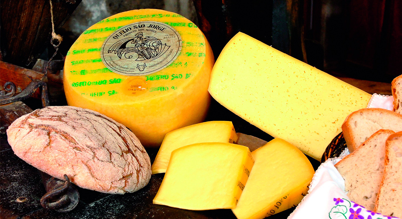 melhores-queijos-de-portugal-sao-jorge.jpg