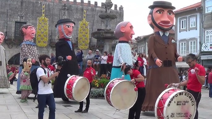 SENHORA DA AGONIA.jpg