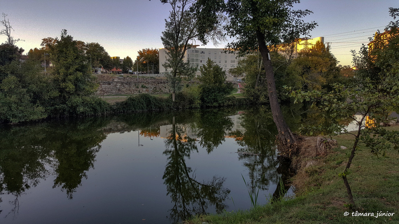 2017.- Passeio pedonal urbano rio Tâmega (1).jpg