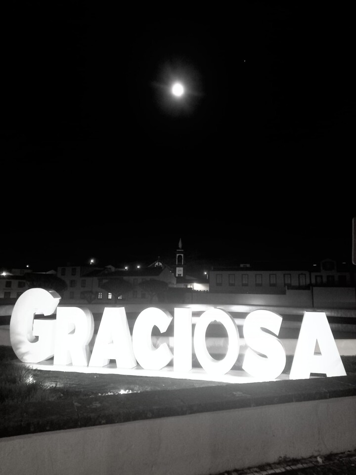 sta cruz graciosa.jpg