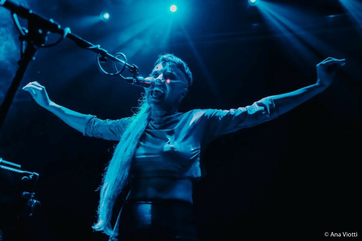 Maria Beraldo por Ana Viotti.jpg Maria Beraldo por Ana Viotti.jpg