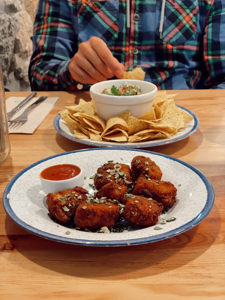 EE2B4E44-A209-4F18-9751-D96C66A54DBA.jpeg EE2B4E44-A209-4F18-9751-D96C66A54DBA.jpeg