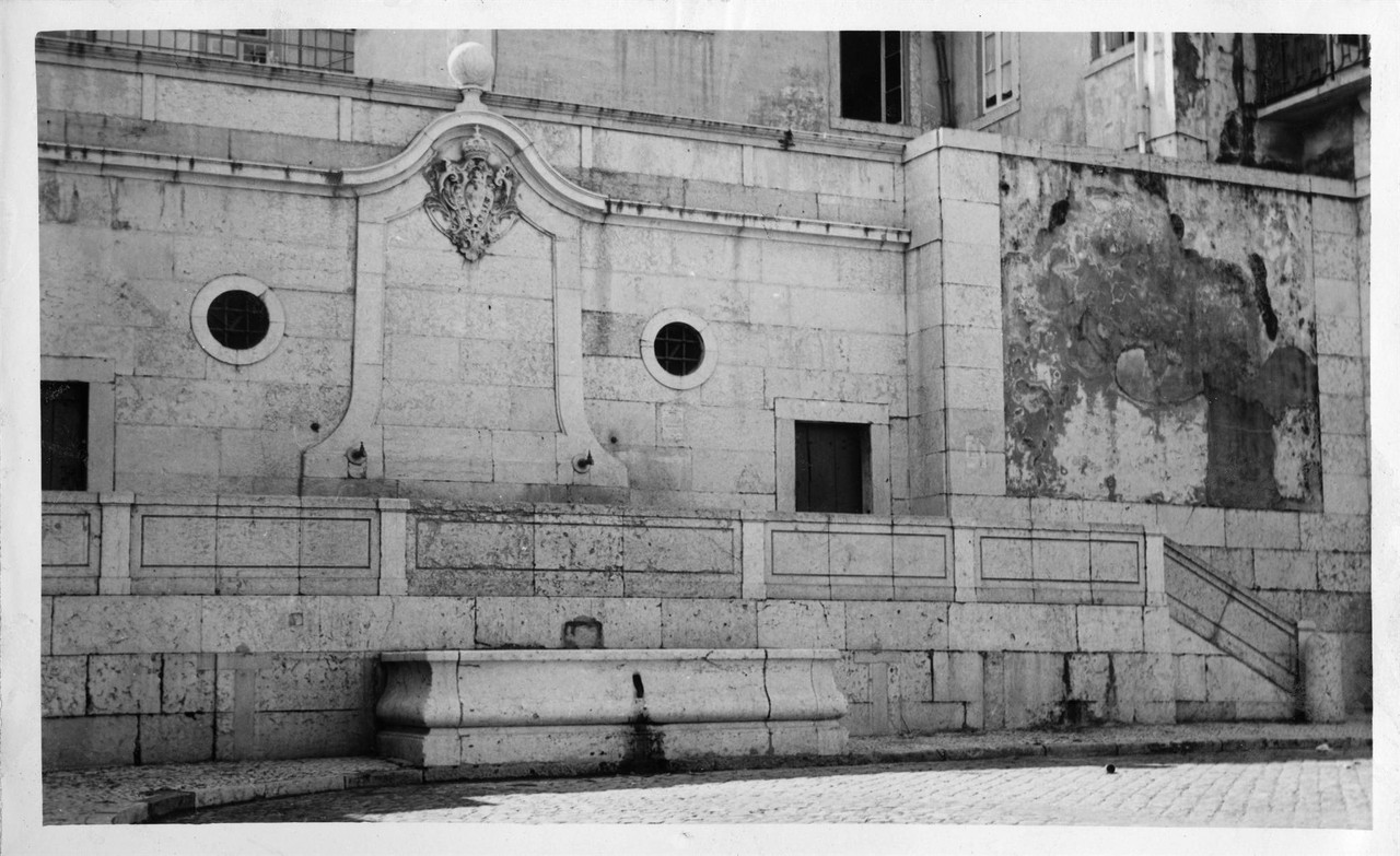 Chafariz de São Sebastião da Pedreira.jpg Chafariz de São Sebastião da Pedreira.jpg