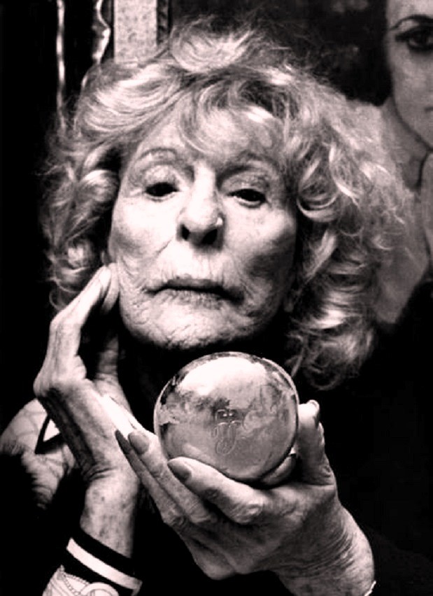 Leni Riefenstahl 1998.jpg