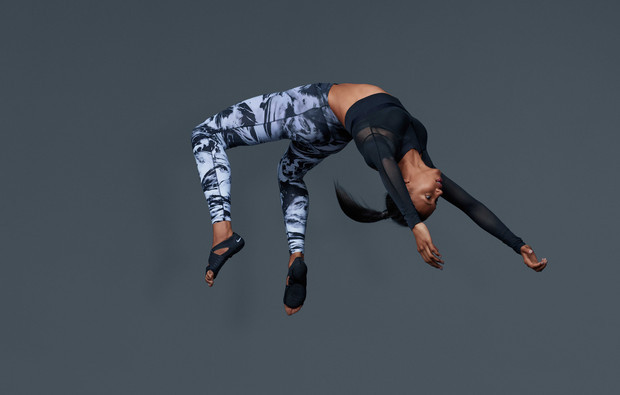 2015-07-20-NikeWomen_FA15_Lookbook_MorganLake_WT_2