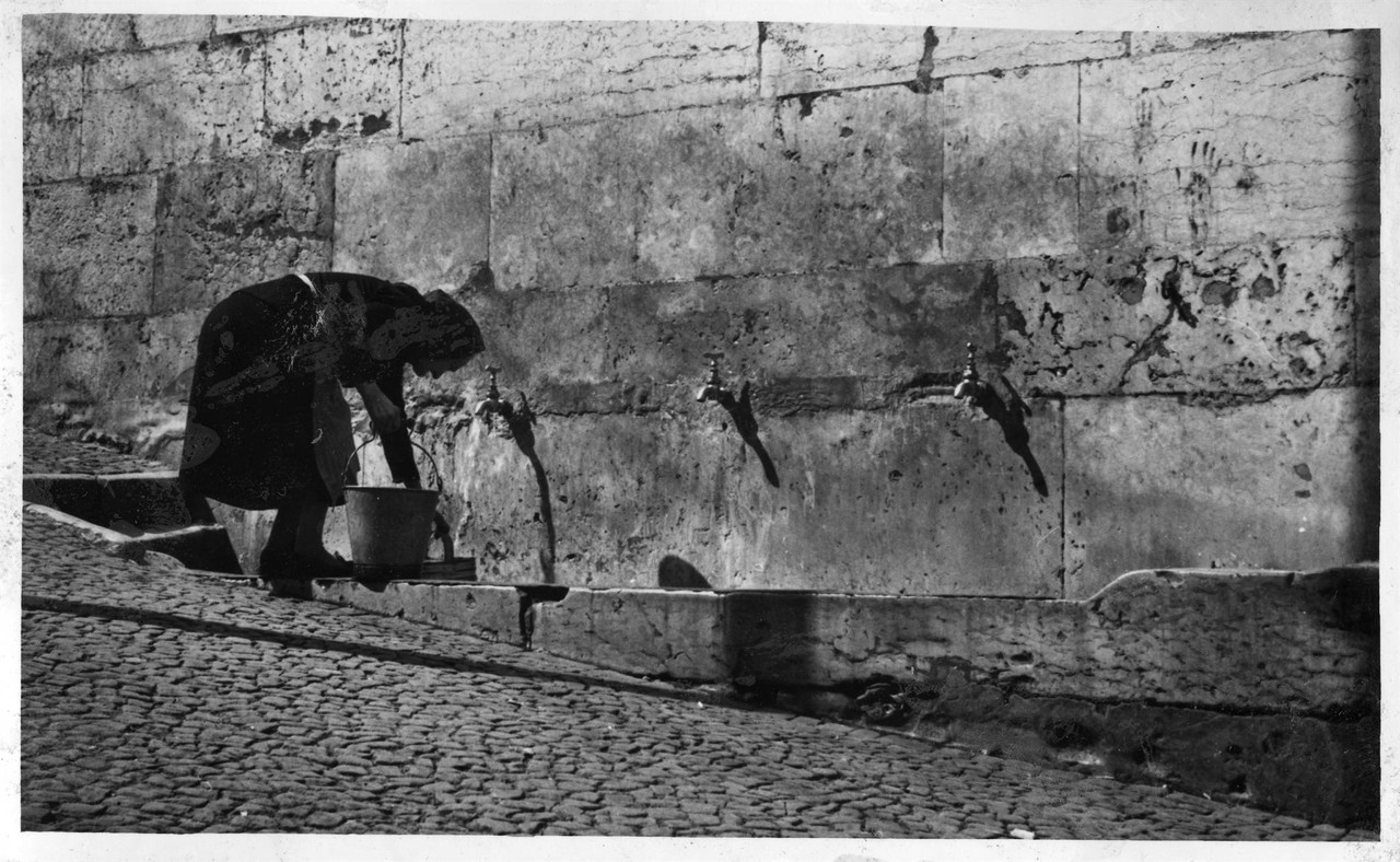 Chafariz da Calçada da Glória.jpg Chafariz da Calçada da Glória.jpg