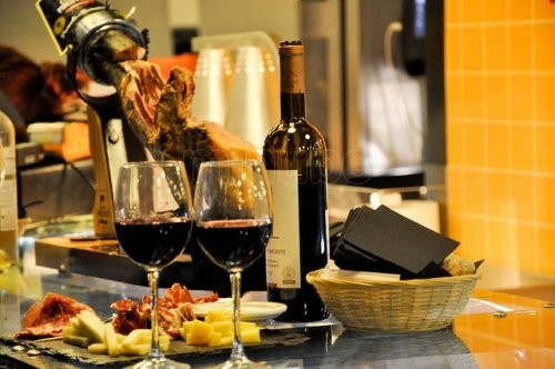 mercado-de-campo-de-ourique_7721289.jpg mercado-de-campo-de-ourique_7721289.jpg