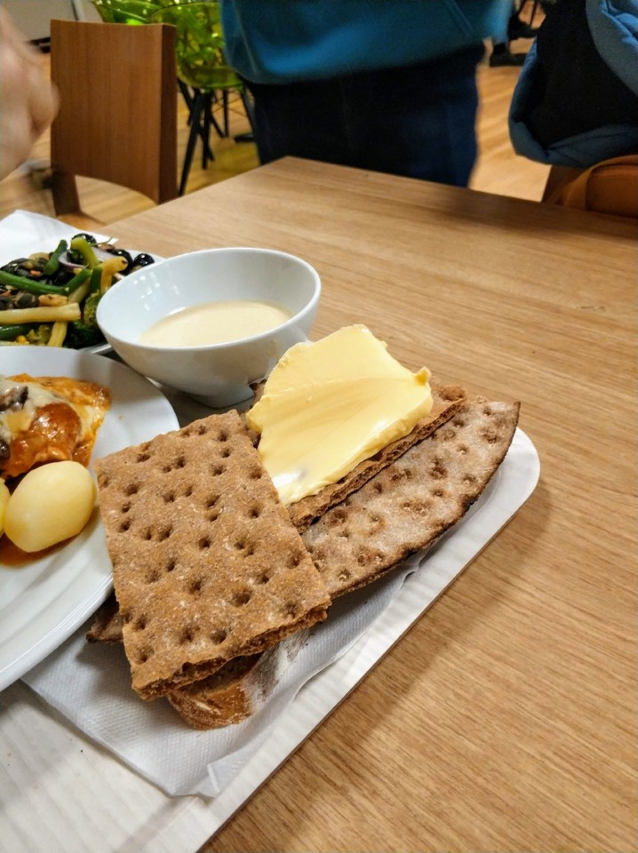 Knackebrod - pão crocante.jpg