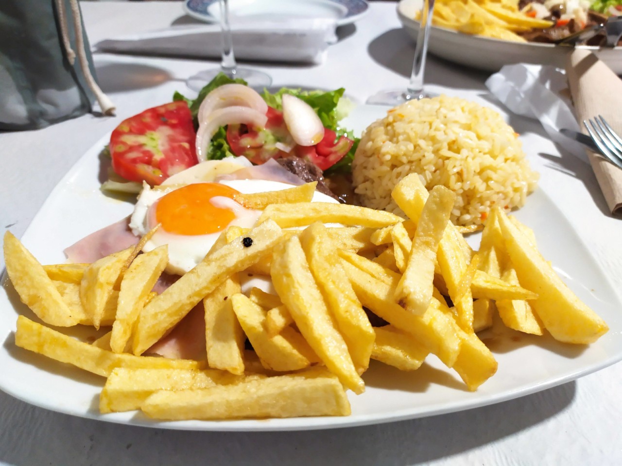 Bitoque no Restaurante Lobo.jpg