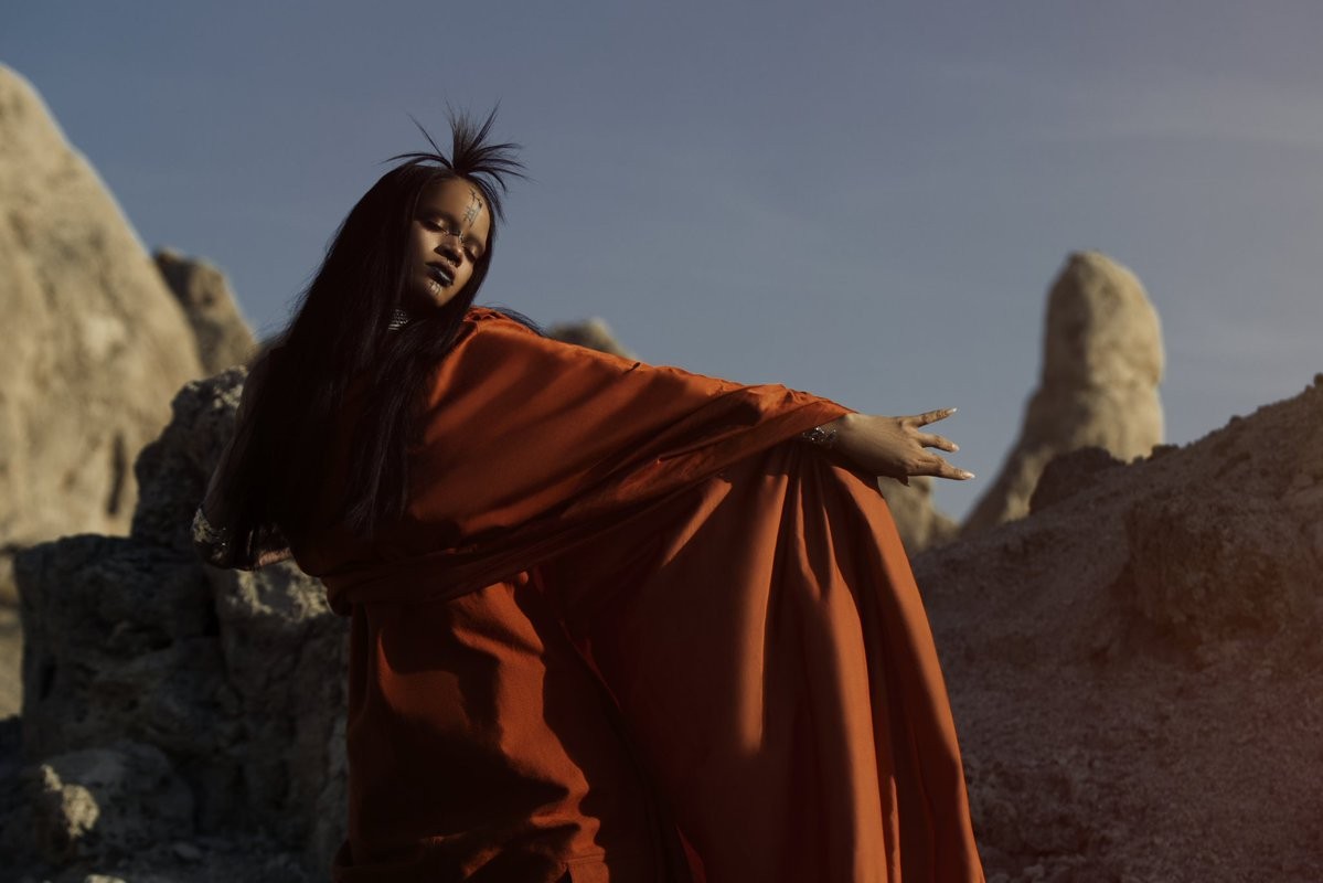 rihanna-sh-1.jpg rihanna-sh-1.jpg