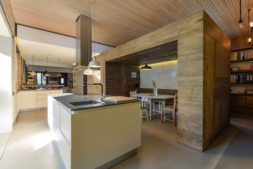 House-in-Estoril-17-850x568.jpg House-in-Estoril-17-850x568.jpg