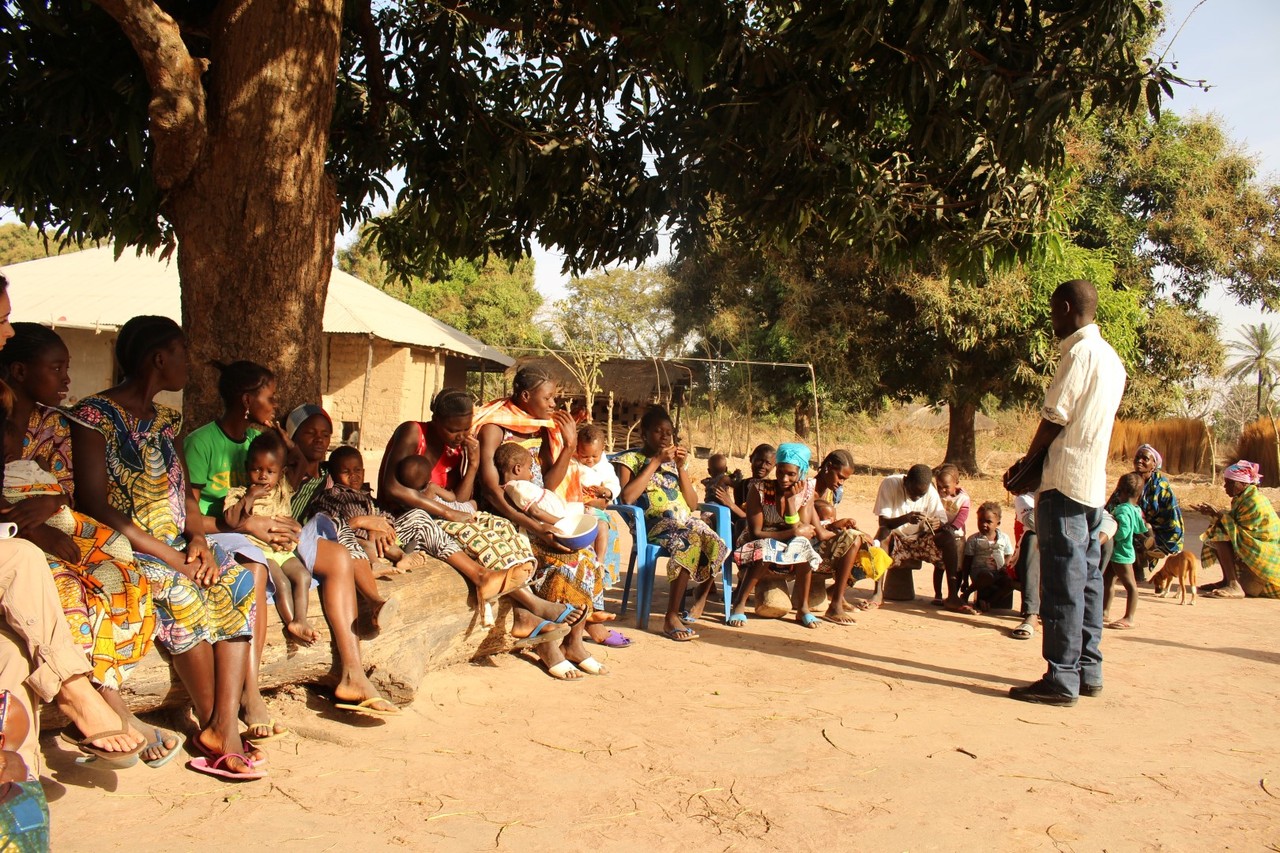 Sensibilização Práticas Familiares Essenciais 