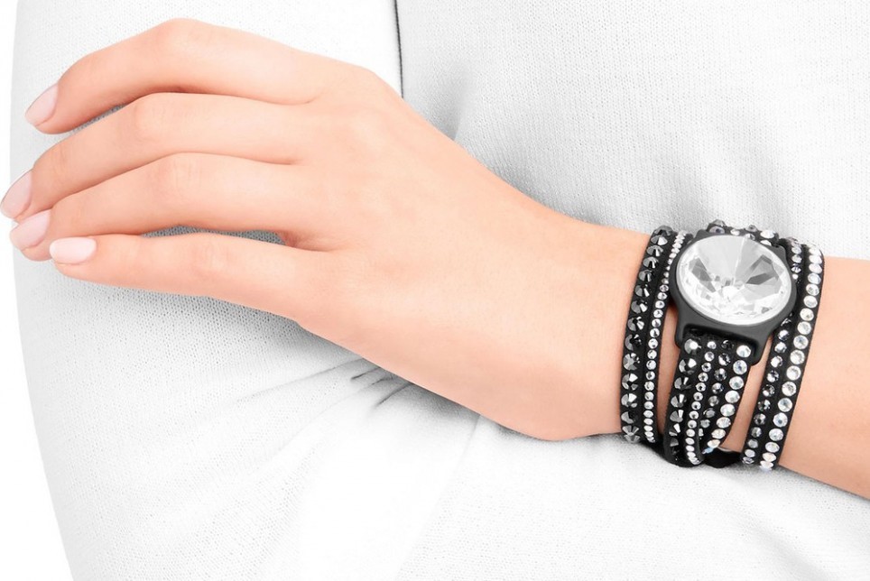 swarovski-shine-activity-tracker.jpg swarovski-shine-activity-tracker.jpg