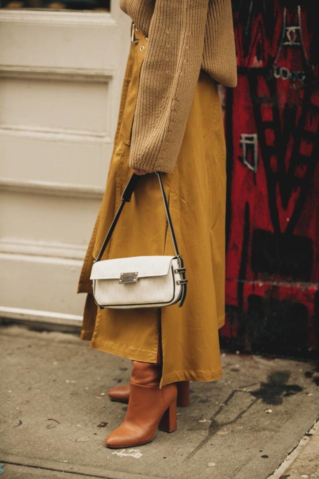 00001nyfw_day1_vogueint_7feb19_credit_jonathan-dan