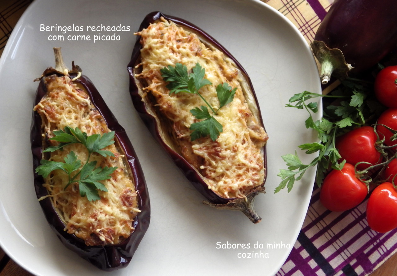 IMGP7924-Beringelas recheadas com carne picada-Blo