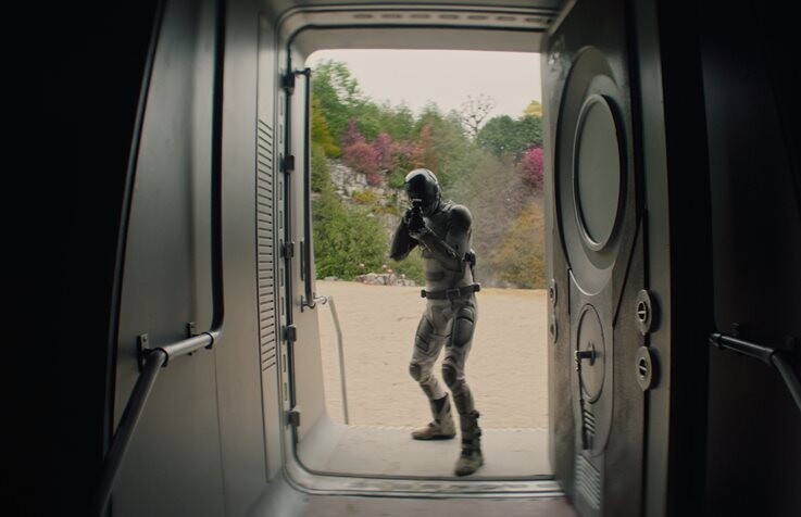 Murderbot_Photo_010307.jpg